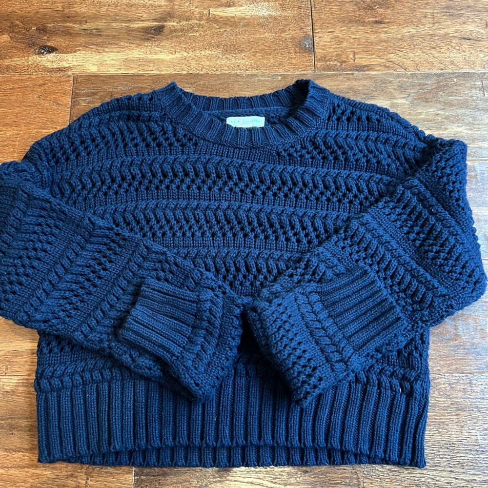 LA Hearts Blue Crew Neck Sweater with Textured Pattern